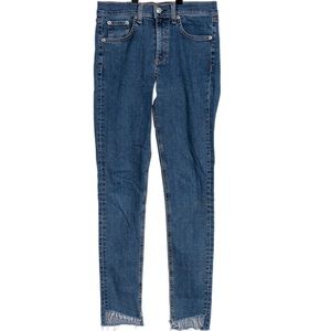 Rag & Bone Mid Rise Frayed Jeans. Size 26